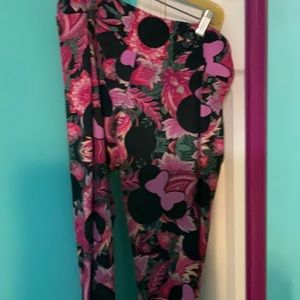 Lularoe Minnie Mouse leggings